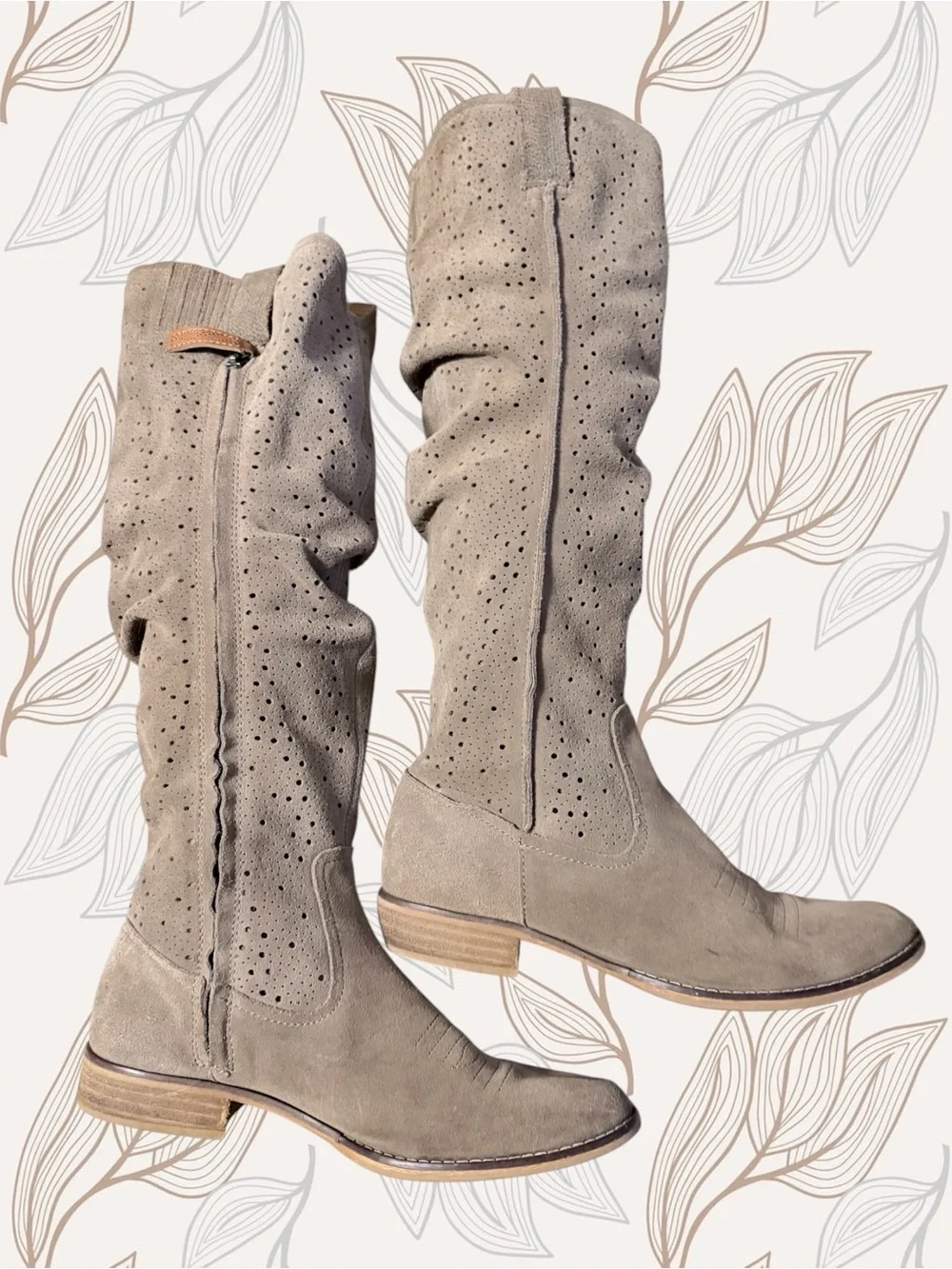 dingo stylish taupe